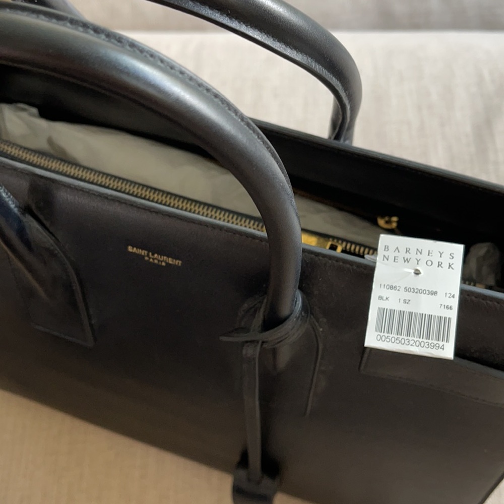 Brand new YSL Sac De Jour bag (tag still on) - Picture 3 of 3
